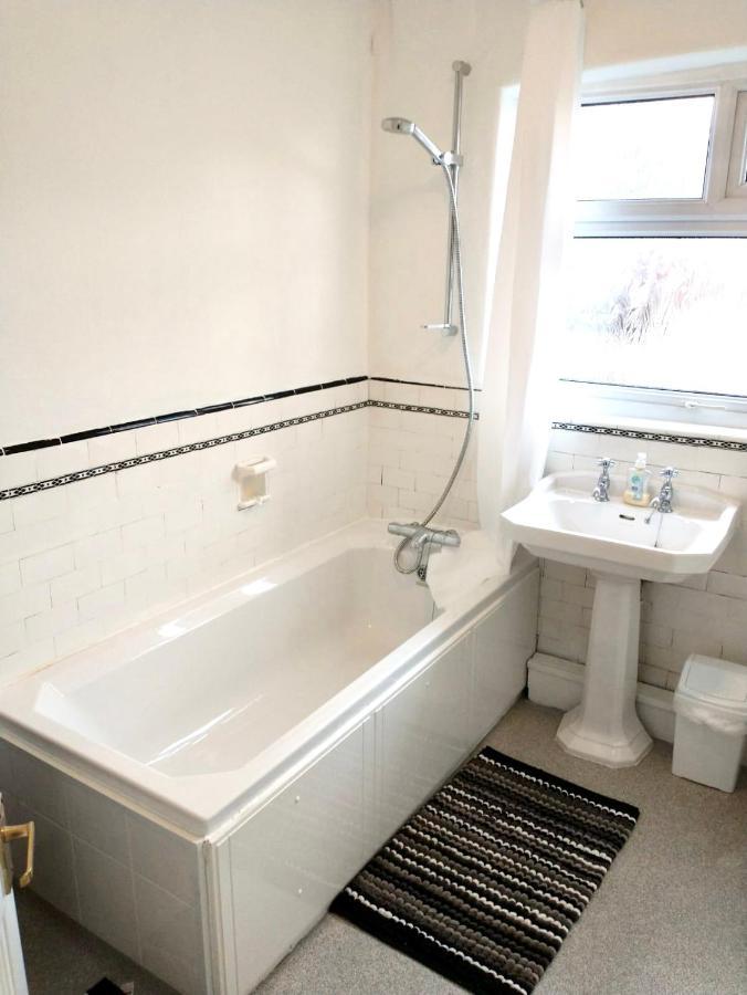 Lotus Home Уолъси Екстериор снимка
